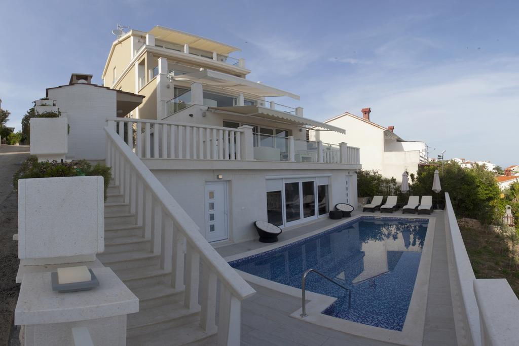 Apartments Villa Anamaria Трогір Екстер'єр фото
